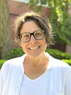 Portrait of Lisa OLSHANSKY